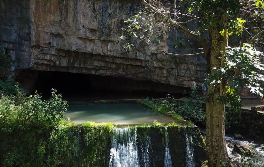  Conoce la Cueva Mágica de San Pedro Molinos en Oaxaca.