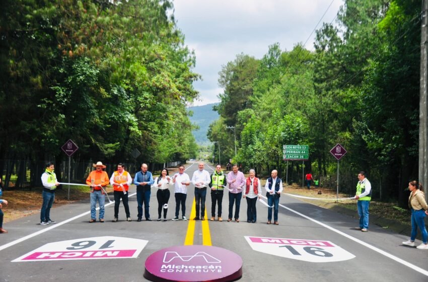  Entregan Nacho Campos y Alfredo Ramírez rehabilitación del tramo Capácuaro-Peribán