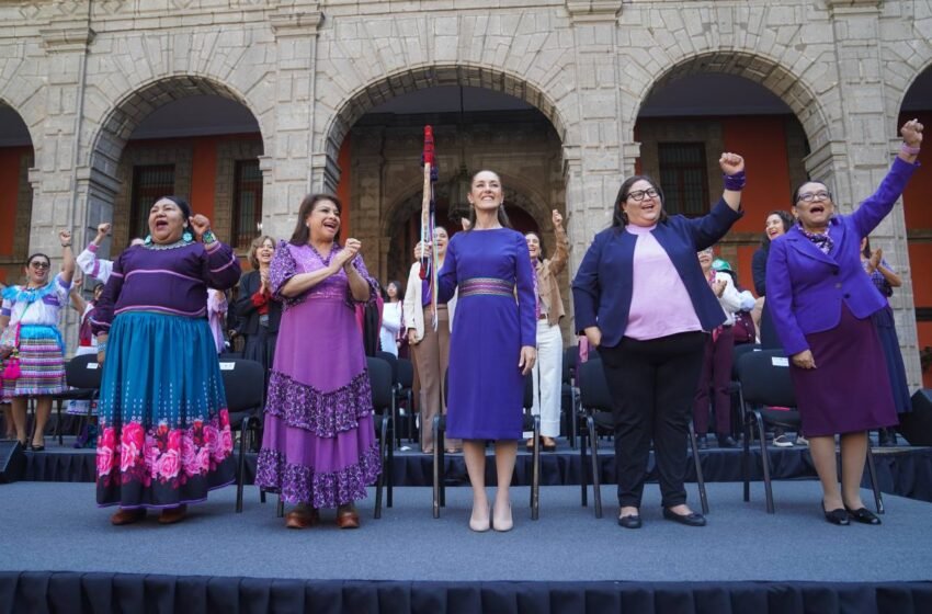  Claudia Sheinbaum presenta 10 acciones históricas en favor de las mujeres mexicanas en el Día Internacional de la Mujer