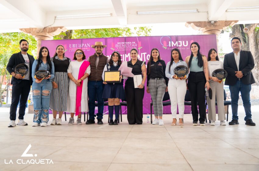  Entregan reconocimiento a jóvenes destacados de Uruapan